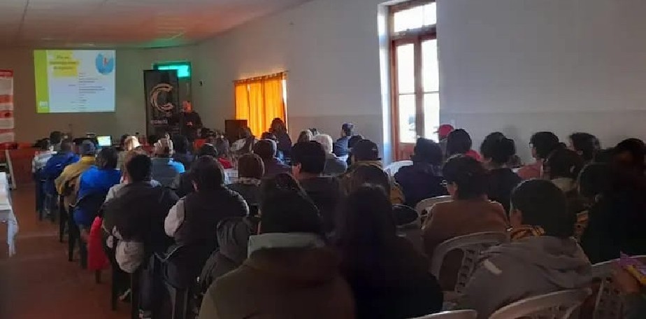 Comallo: m�s de cien personas participaron del curso de Manipulaci�n Segura de Alimentos