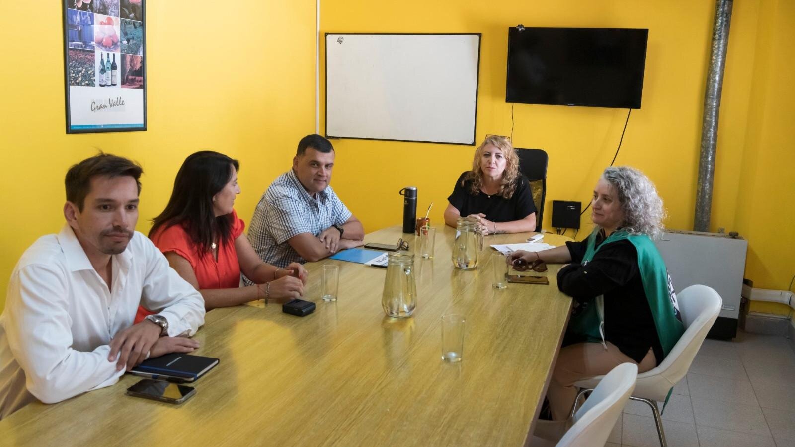 Funci�n P�blica: propuesta de compensaci�n para los gremios ATE y UPCN